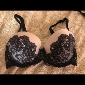 Victoria’s Secret bra